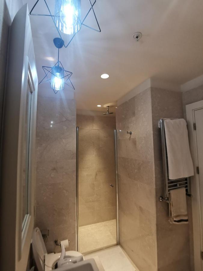 My G Yoo Apartment #1 Istanbul Exteriör bild